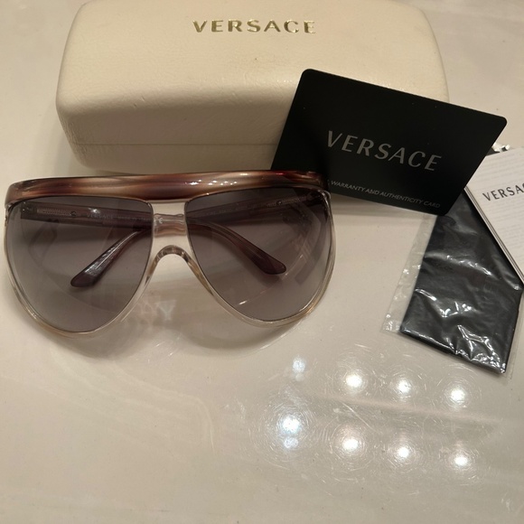 Versace shades - Picture 2 of 9